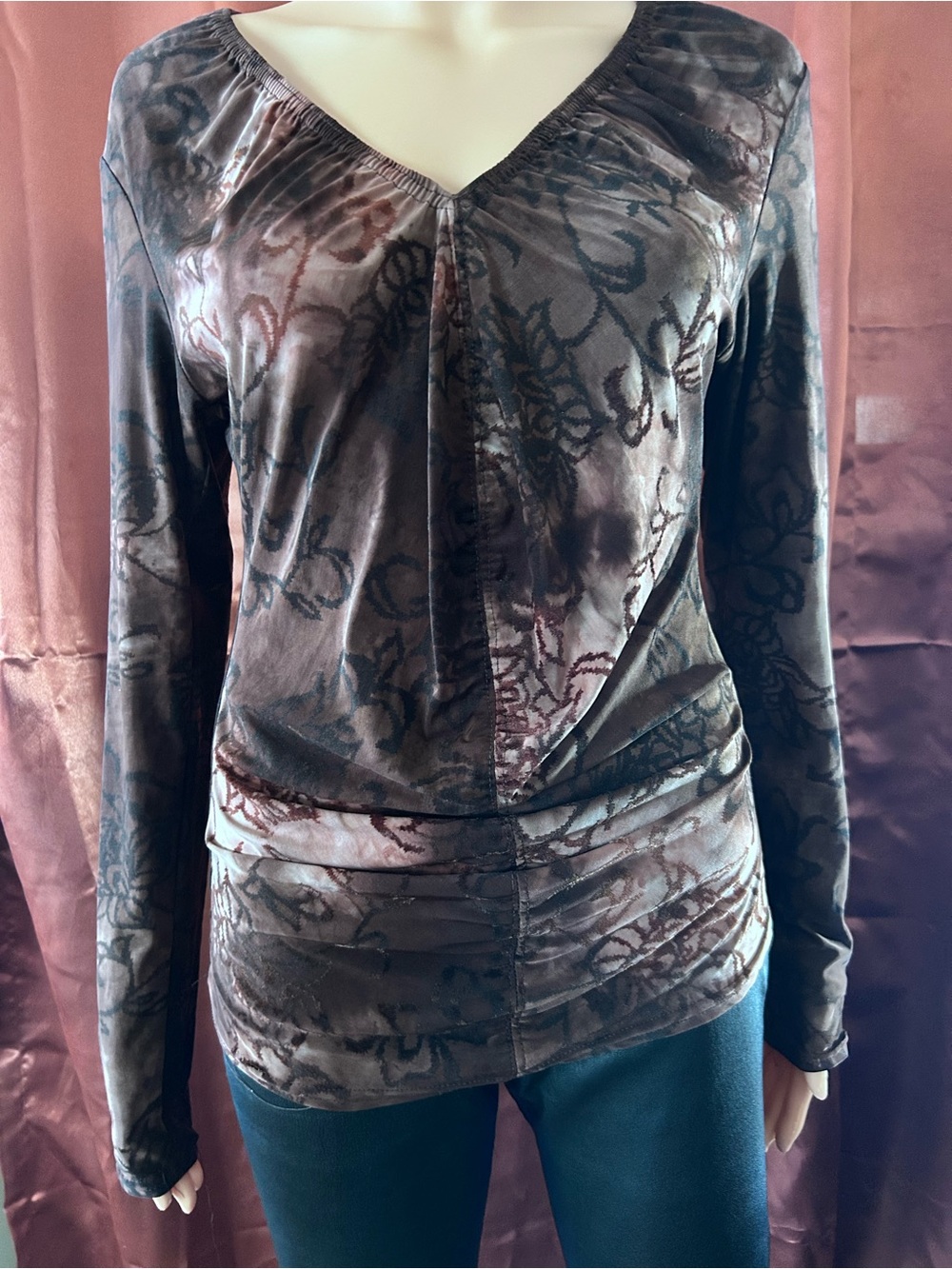 Boston Proper Brown Velvet-Effect Long Sleeve V-Neck Top